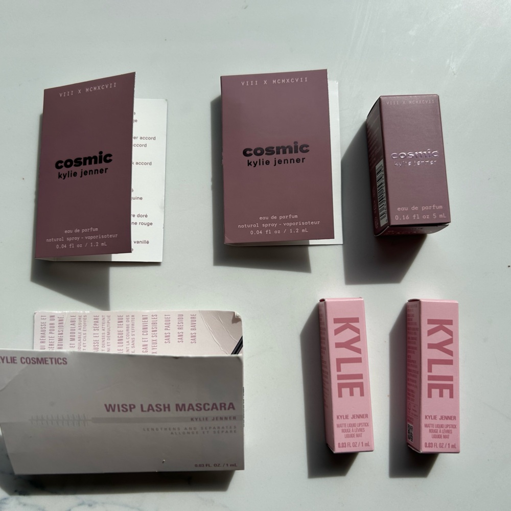 Kylie Cosmetics Deluxe Bundle